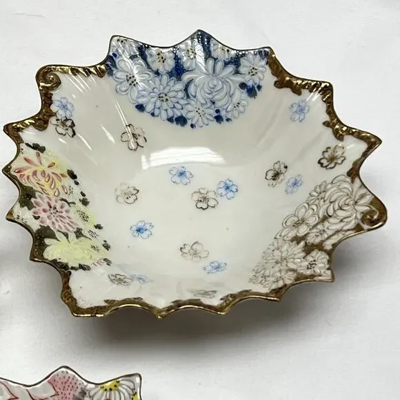 Antique Japanese Porcelain Hand Painted Serving Dishes (5) Meiji Era Scalloped - Picture 7 of 15